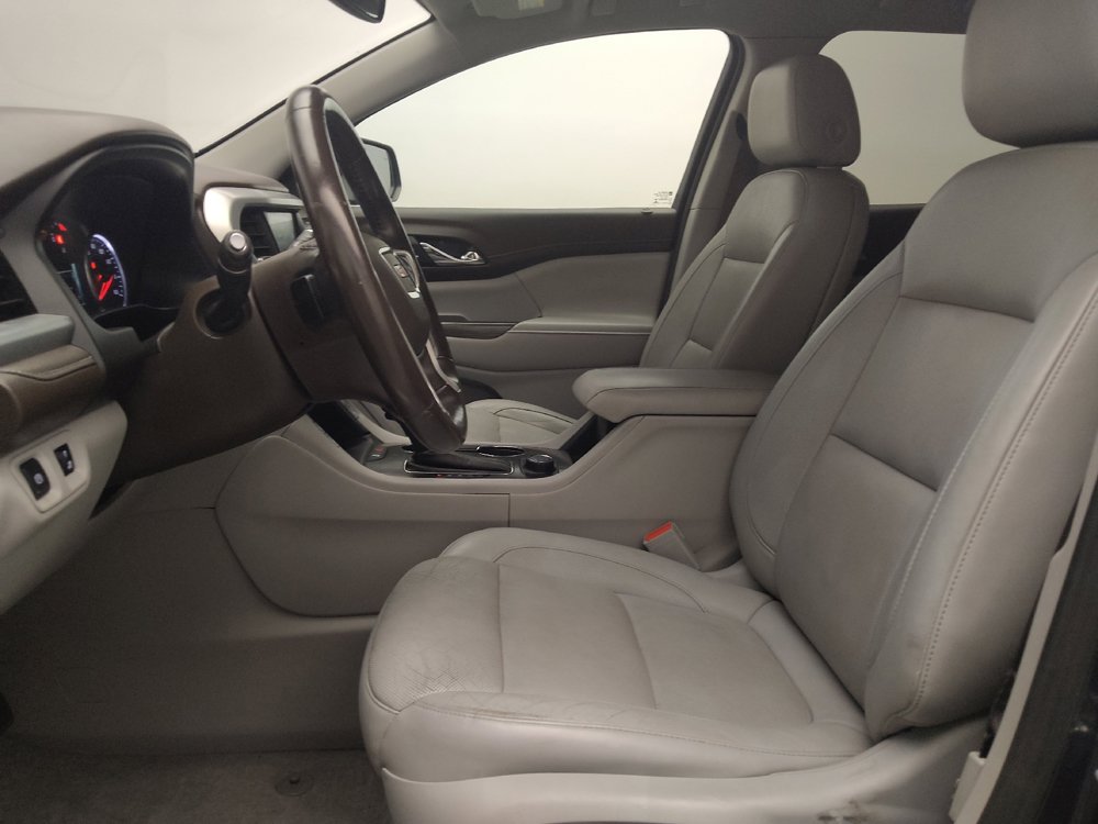 Used 2019 GMC Acadia SLT FWD image 17