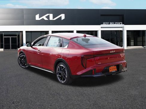 New 2025 Kia K4 GT-Line image 5