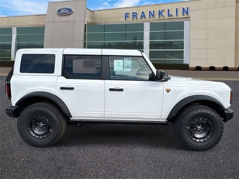 New 2025 Ford Bronco Badlands w/ Sasquatch Package image 8