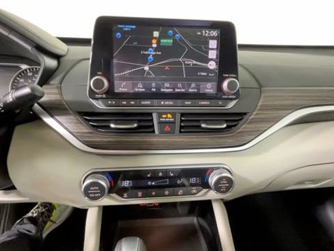 Used 2021 Nissan Altima 2.5 Platinum AWD/4WD image 30