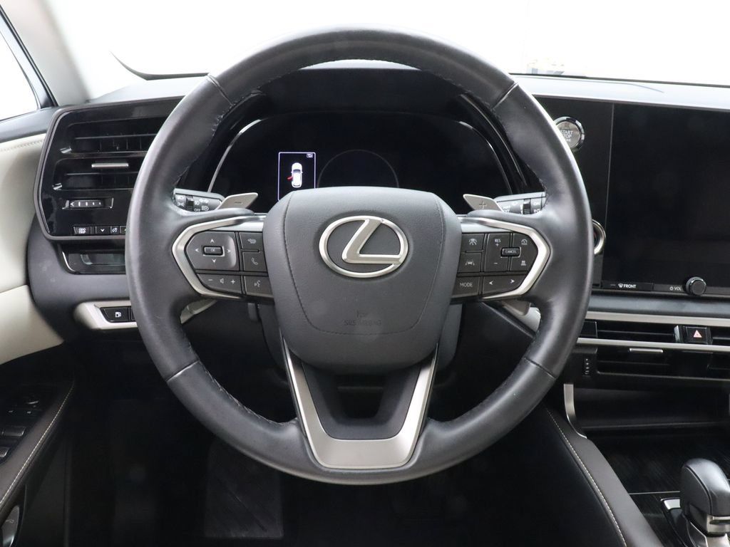 Used 2024 Lexus RX 350 FWD w/ Technology Package image 13