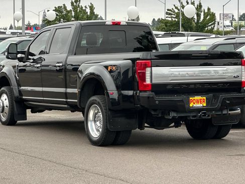 Used 2019 Ford F450 Platinum w/ Platinum Ultimate Package AWD/4WD image 6
