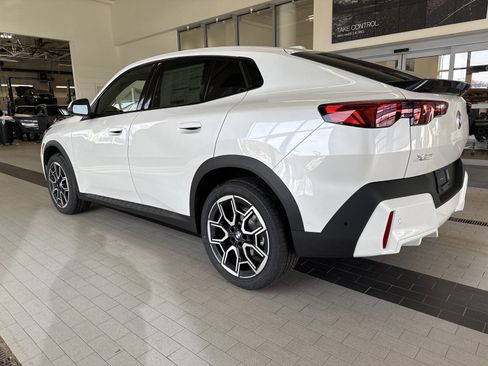 Used 2025 BMW X2 xDrive28i w/ Convenience Package image 7