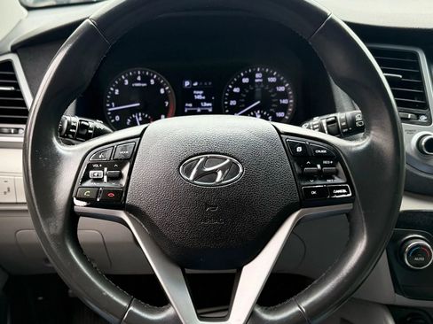 Used 2018 Hyundai Tucson Value image 13