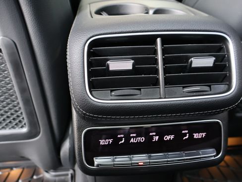 Certified 2024 Mercedes-Benz GLS 450 4MATIC image 21