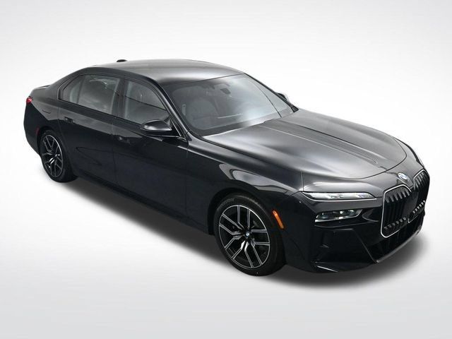 New 2026 BMW 760i xDrive w/ Executive Package AWD/4WD image 31