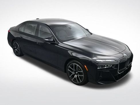 New 2026 BMW 760i xDrive w/ Executive Package AWD/4WD image 31