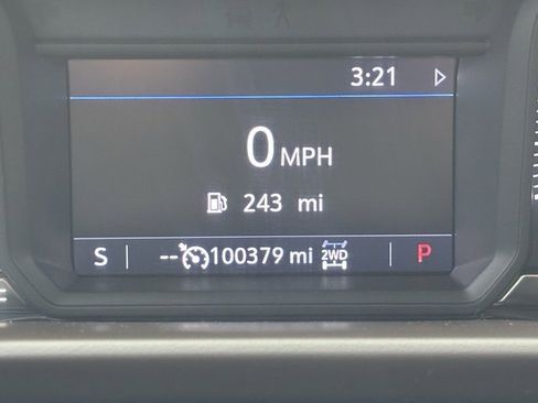 Used 2019 GMC Sierra 1500 SLE w/ SLE Value Package image 22