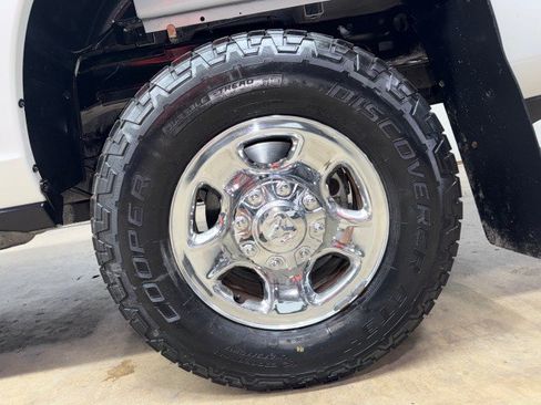 Used 2022 RAM 2500 Big Horn AWD/4WD image 36