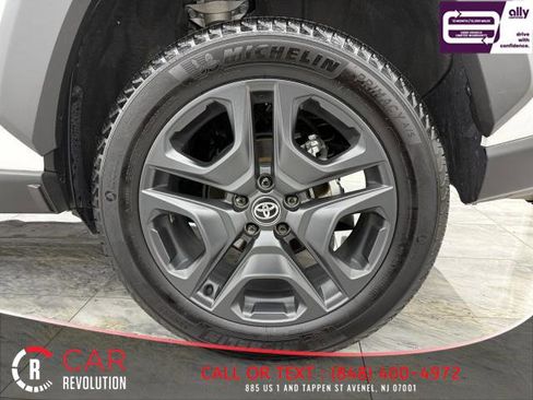 Used 2024 Toyota RAV4 Adventure image 13