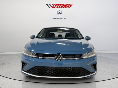 New 2026 Volkswagen Jetta SE image 2