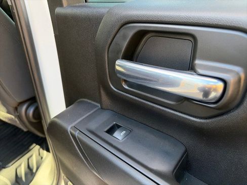 Used 2025 Chevrolet Silverado 2500 W/T w/ WT Convenience Package image 35