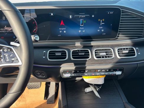 Certified 2026 Mercedes-Benz GLE 350 4MATIC image 12