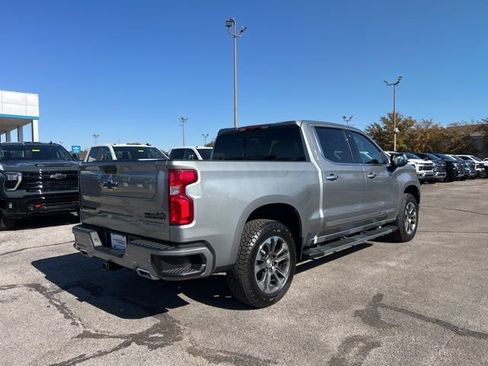 New 2026 Chevrolet Silverado 1500 High Country w/ LPO, Dark Essentials Package image 3