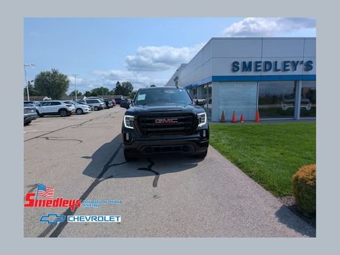 Used 2021 GMC Sierra 1500 Elevation AWD/4WD image 1