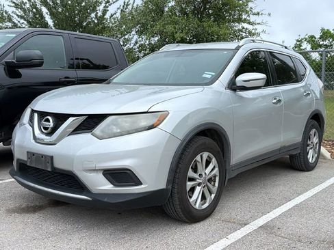 Used 2016 Nissan Rogue SV FWD image 18