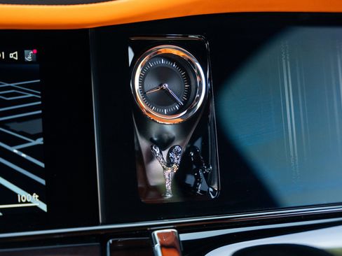 Used 2025 Rolls-Royce Cullinan image 33