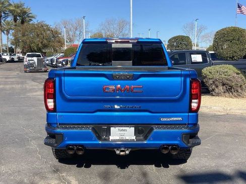 Used 2022 GMC Sierra 1500 Elevation w/ Elevation Premium Package image 5