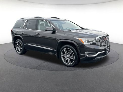 Used 2019 GMC Acadia Denali w/ Technology Package image 7