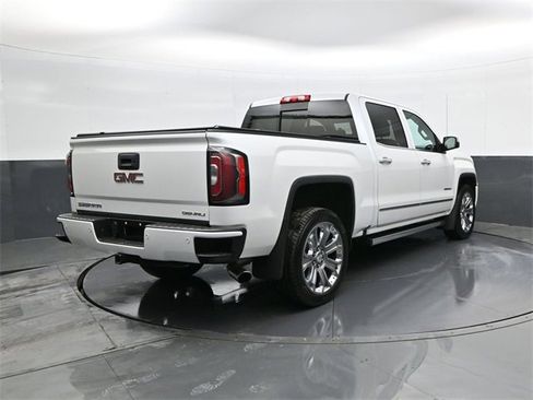 Used 2018 GMC Sierra 1500 Denali w/ Denali Ultimate Package image 5