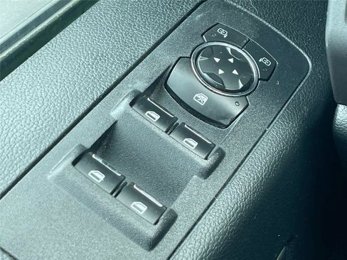 Used 2020 Ford F150 XLT w/ Equipment Group 302A Luxury AWD/4WD image 18