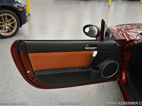 Used 2008 MAZDA MX-5 Miata Grand Touring w/ Premium Pkg image 31