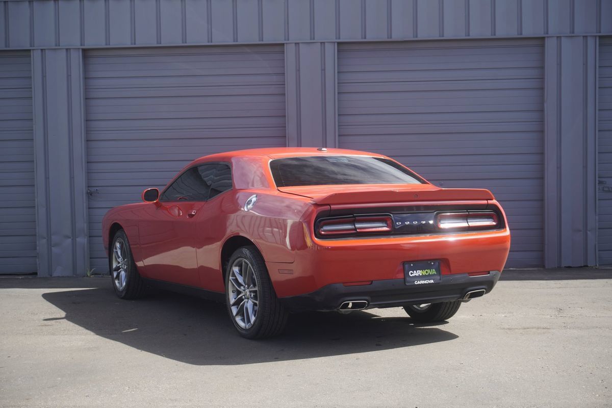 Used 2022 Dodge Challenger GT AWD/4WD image 3
