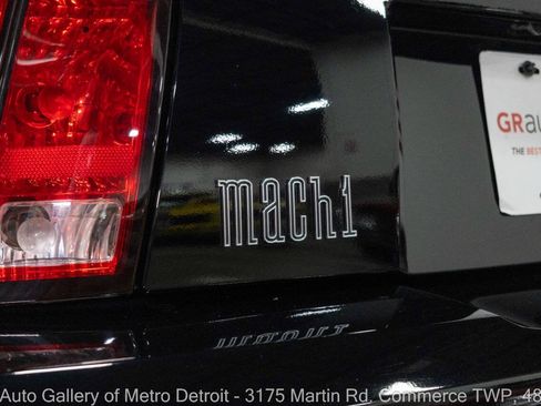 Used 2004 Ford Mustang Mach 1 RWD image 29
