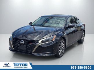 Used 2023 Nissan Altima 2.0 SR FWD video 1
