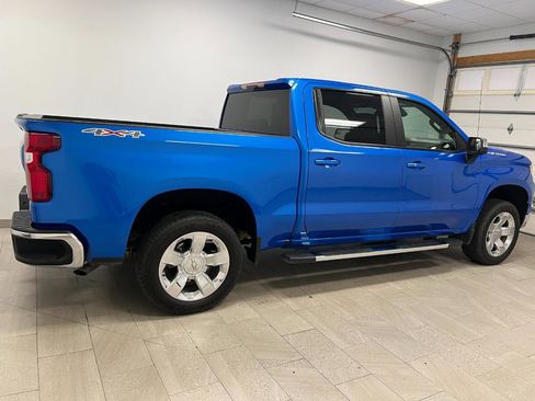 Used 2025 Chevrolet Silverado 1500 LT AWD/4WD image 14
