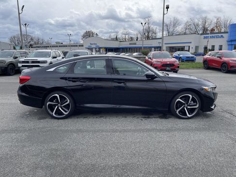 Used 2022 Honda Accord Sport image 20