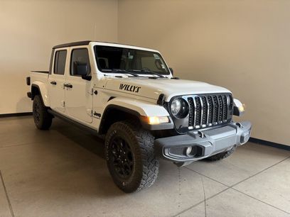 Used 2023 Jeep Gladiator Sport
