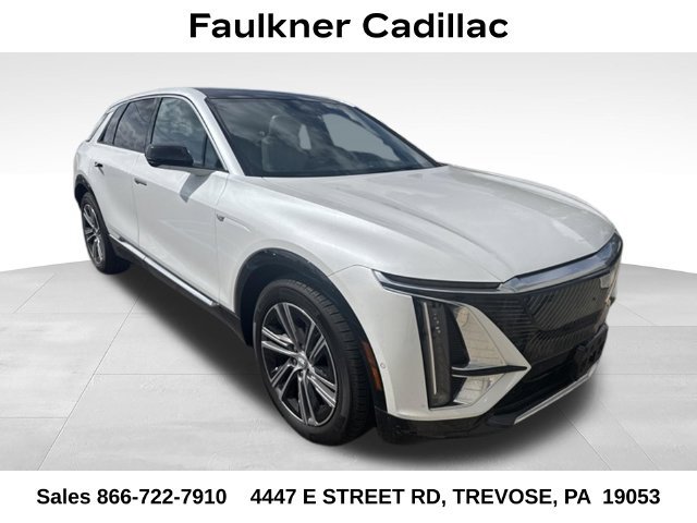 Certified 2024 Cadillac Lyriq Luxury w/ LPO, Floor Liner Package AWD/4WD image 1