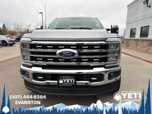 Used 2023 Ford F350 Lariat w/ Chrome Package image 8