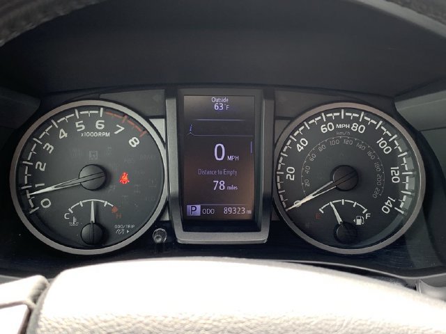 Certified 2019 Toyota Tacoma TRD Off-Road AWD/4WD image 20