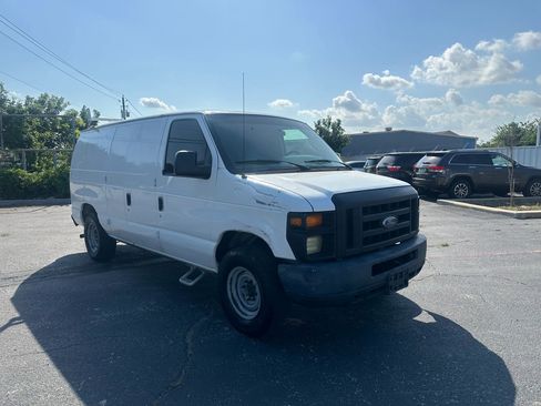 Used 2008 Ford E-150 and Econoline 150 image 3