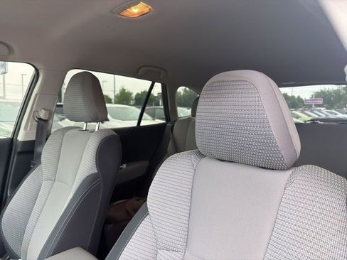 Used 2021 Subaru Outback Premium AWD/4WD image 5