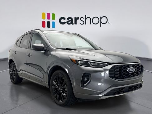 Used 2023 Ford Escape ST-Line Elite AWD/4WD image 7