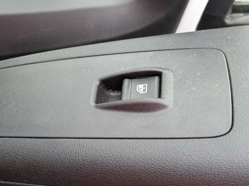 New 2026 RAM ProMaster 2500 w/ Convenience Group image 24