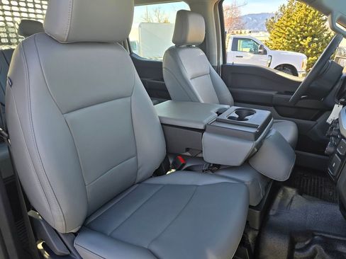 New 2026 Ford F550 4x4 Crew Cab image 37