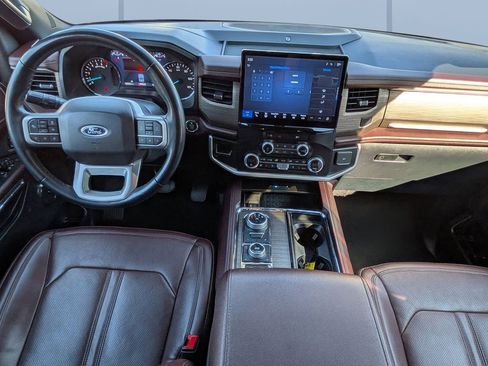 Used 2024 Ford Expedition Max Limited image 16