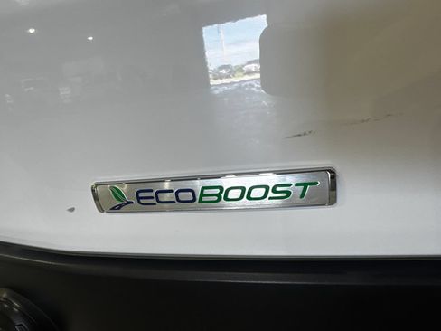 Used 2024 Ford Transit 350 XLT RWD image 32