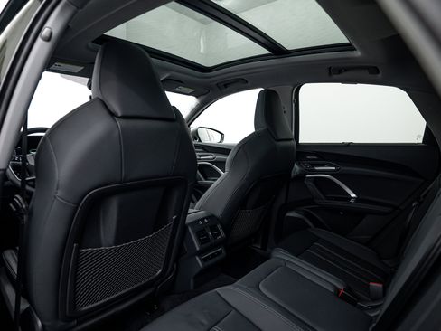 New 2025 Audi Q5 Premium Plus image 19