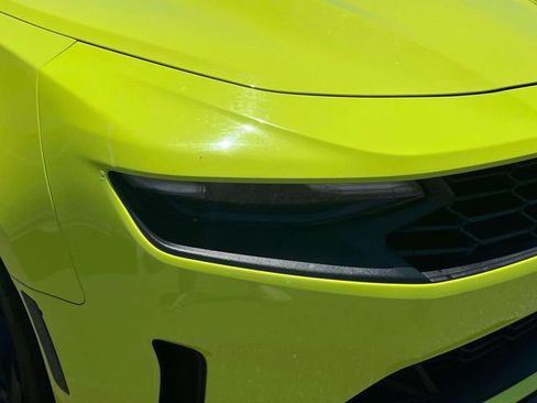 Used 2021 Chevrolet Camaro LT RWD image 11
