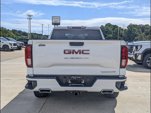 Used 2020 GMC Sierra 1500 Elevation w/ Elevation Value Package AWD/4WD image 10