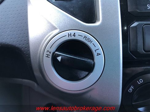 Used 2012 Toyota Tacoma 4x4 Double Cab w/ TRD Sport Pkg image 16