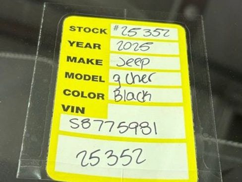 New 2025 Jeep Grand Cherokee L Limited image 22