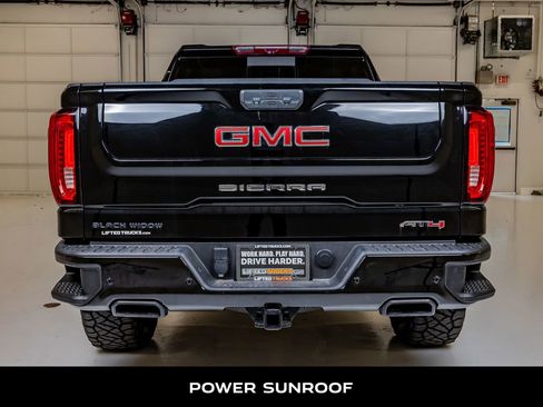 Used 2022 GMC Sierra 1500 AT4 w/ AT4 Premium Package AWD/4WD image 7