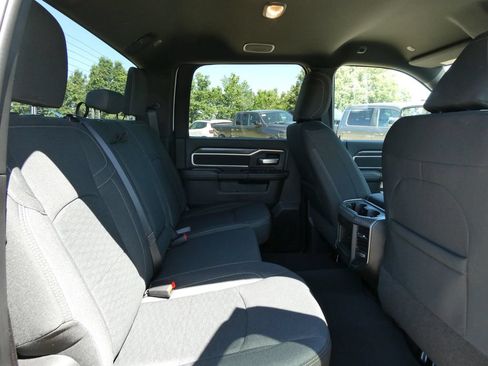 New 2026 RAM 3500 Big Horn AWD/4WD image 26