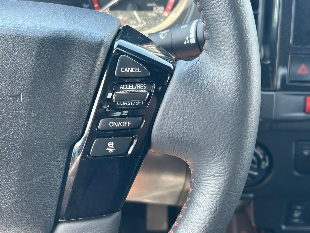 Used 2026 Nissan Frontier PRO-4X AWD/4WD image 40